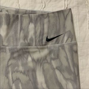 Nike leggings